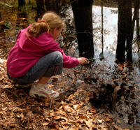 Girl ponding, © Robert Floyd