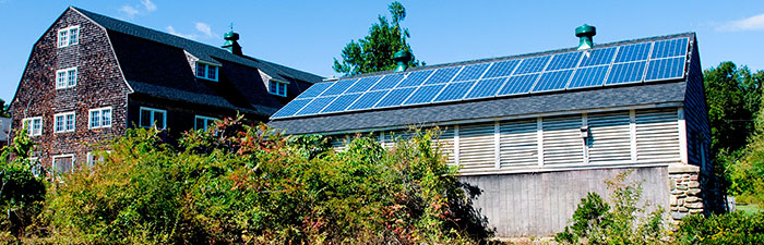 roof solar panels on Wachusett Meadow Wildlife Sanctuary barn © Roger Leo