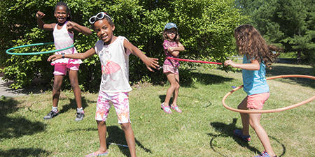 BNC campers hula hooping